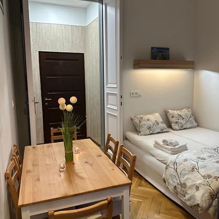 Saffron Apartment City Center Panorama Balcony Budapest Exterior photo