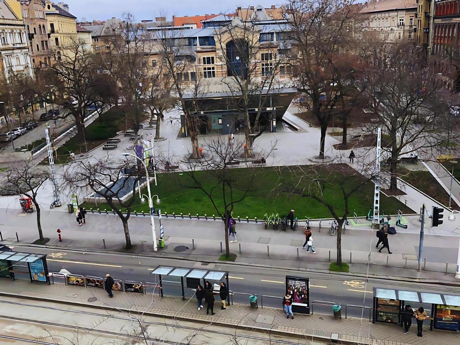 Saffron Apartment City Center Panorama Balcony Budapest Exterior photo